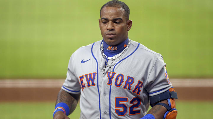 Aug 1, 2020; Atlanta, Georgia, USA; New York Mets left fielder Yoenis Cespedes (52) walks to the