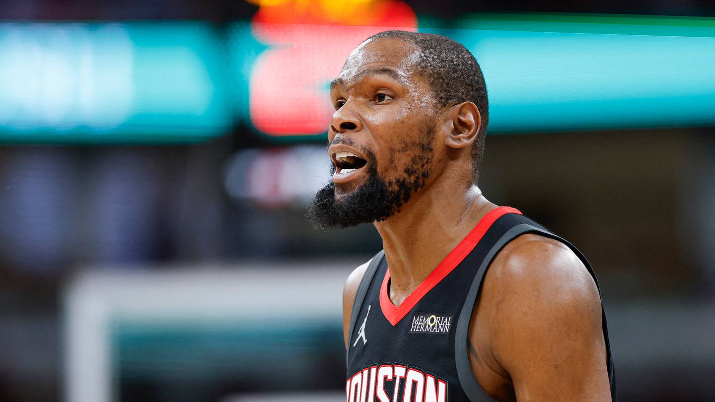 3 Factors That Could Complicate Houston Rockets Training Camp