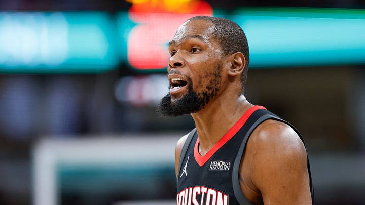 Mar 23, 2026; Chicago, Illinois, USA; Houston Rockets forward Kevin Durant (7) reacts during the second half at United Center. Mandatory Credit: Kamil Krzaczynski-Imagn Images Mar 23, 2026; Chicago, Illinois, USA; Houston Rockets forward Kevin Durant (7) reacts during the second half at United Center. Mandatory Credit: Kamil Krzaczynski-Imagn Images