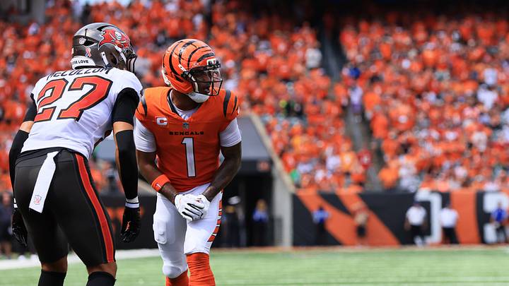 Sep 13, 2026; Cincinnati, Ohio, USA; Cincinnati Bengals wide receiver Ja'Marr Chase (1) and Tampa Bay Buccaneers cornerback Zyon McCollum (27) during the third quarter at Paycor Stadium. Mandatory Credit: Katie Stratman-Imagn Images Sep 13, 2026; Cincinnati, Ohio, USA; Cincinnati Bengals wide receiver Ja'Marr Chase (1) and Tampa Bay Buccaneers cornerback Zyon McCollum (27) during the third quarter at Paycor Stadium. Mandatory Credit: Katie Stratman-Imagn Images