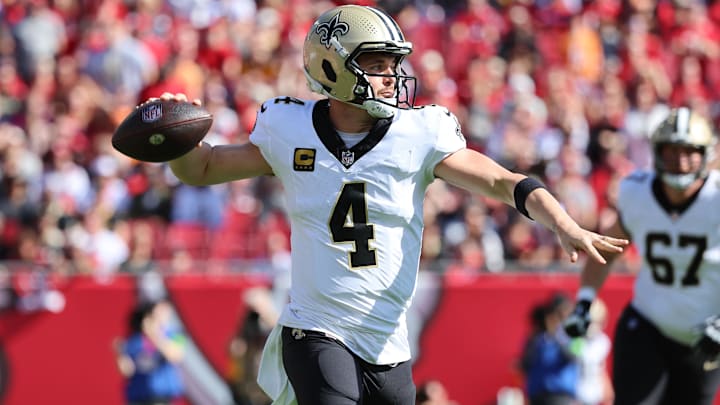 New Orleans Saints quarterback Derek Carr (4) New Orleans Saints quarterback Derek Carr (4)