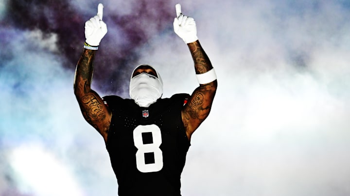 Cleveland Browns wide receiver Elijah Moore is introduced before the game between the Browns and the Pittsburgh Steelers at Huntington Bank Field. 