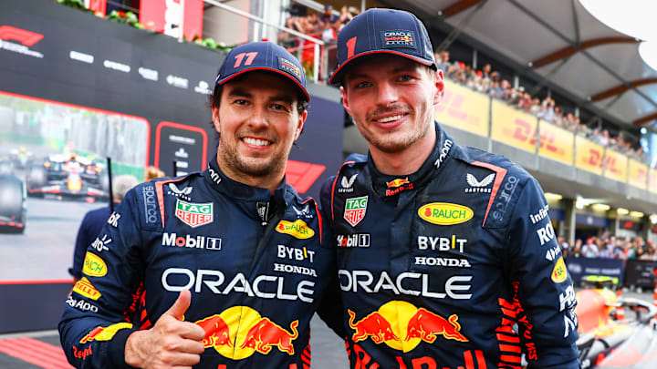 Max Verstappen y Sergio "Checo" Pérez pertenecen a la escudería Red Bull Racing de la Fórmula 1 