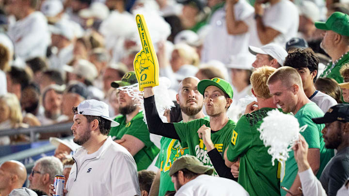 A week later Oregon's win over Penn State in the White Out looks like a diminished accomplishment. AP voters pointed their finger at MIami and Ohio State instead.