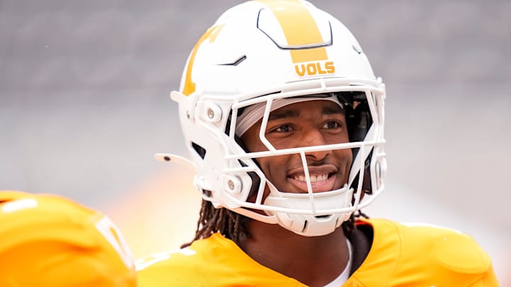 Tennessee defensive back Edrees Farooq (15) before Tennessee's home opener against ETSU at Neyland Stadium in Knoxville, Tenn., on Sept. 6, 2025.