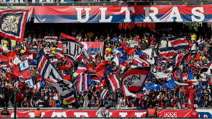 Une formule "présent mais silencieux" pour le Classique