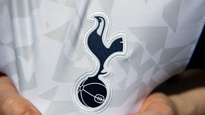 According to Football Insider, Tottenham Hotspur has told Giovani Lo Celso he is free to find a new club this summer, as the North London club plans to overhaul their midfield.