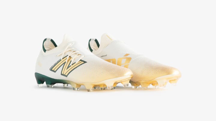 The New Balance Furon 7+ Pro.