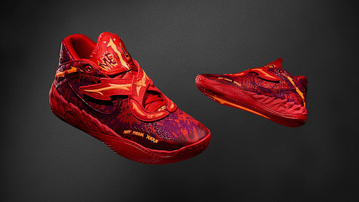 The PUMA MB.05 "Crowd Surf" colorway.