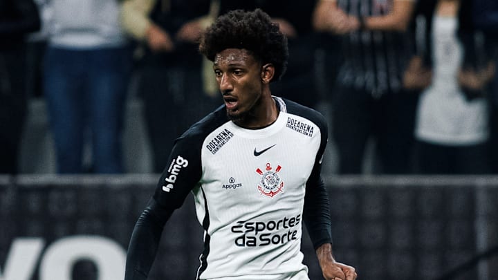 Corinthians manterá parceria com a Nike até 2036