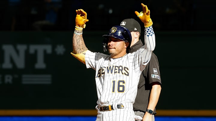 New Mariners second baseman Kolten Wong