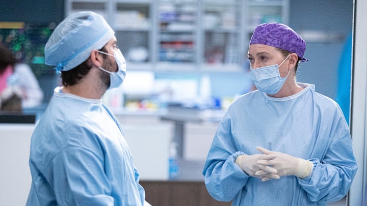 GREYÕS ANATOMY - ÒStronger Than HateÓ Ð A dinner party is thrown at the sister house in NickÕs honor. Meanwhile, Grey Sloan Memorial receives a victim of a brutal hate crime on a new episode of ÒGreyÕs Anatomy,Ó THURSDAY, MAY 19 (9:00-10:01 p.m. EDT), on ABC. (ABC/Liliane Lathan)
JAKE BORELLI, ELLEN POMPEO