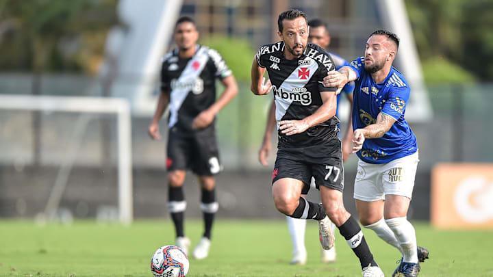 Vasco segue na caça ao líder Cruzeiro 