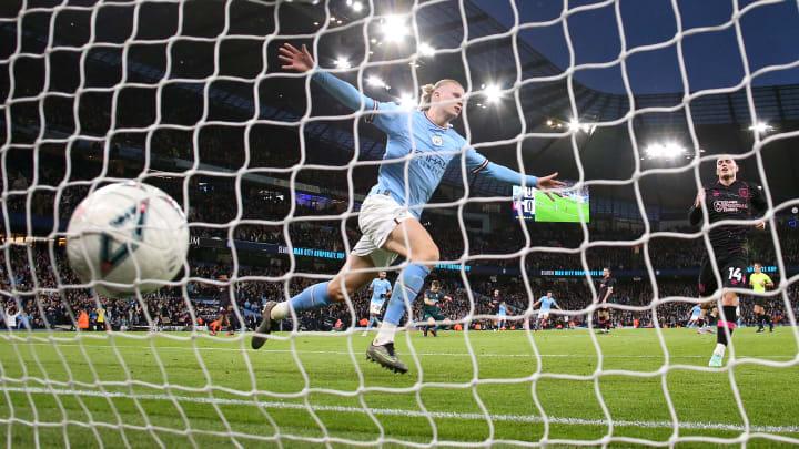 Haaland, mais uma vez, mostrou seu poder de decisão Haaland, mais uma vez, mostrou seu poder de decisão