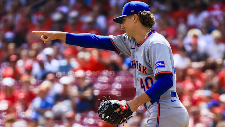 Sep 7, 2025; Cincinnati, Ohio, USA; New York Mets starting pitcher Brandon Sproat (40) reacts after a play in the first inning against the Cincinnati Reds at Great American Ball Park. Mandatory Credit: Katie Stratman-Imagn Images