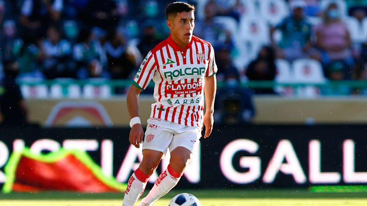 Leon v Necaxa - Torneo Apertura 2021 Liga MX