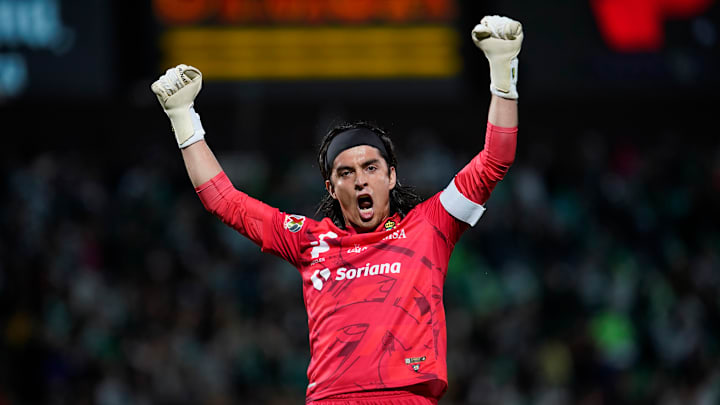 El portero mexicano Carlos Acevedo.