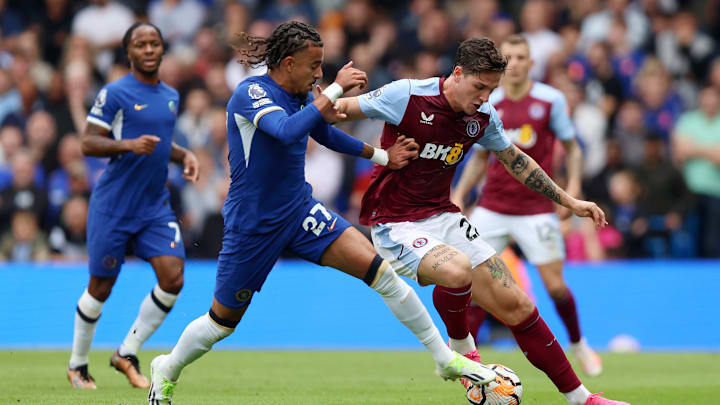 O Aston Villa derrotou o Chelsea por 1 a 0 na 6ª rodada do Campeonato Inglês, com direito a expulsão de Malo Gusto no início do 2º tempo. 