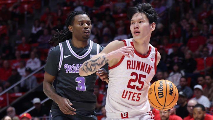 Utah is a small road underdog to UCF in Sunday's college basketball action.