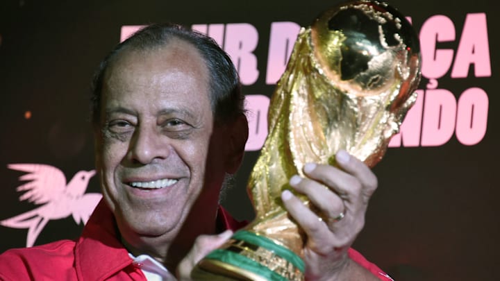 Carlos Alberto Torres ganhou apelido de Capita por atuação no Mundial de 1970