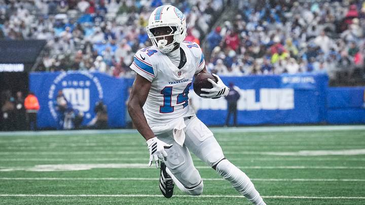 Tennessee Titans wide receiver Carnell Tate (14) runs with the ball during a game against the New York Giants at MetLife Stadium, Sep 27, 2026, East Rutherford, NJ, USA.