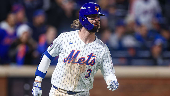 Oct 18, 2024; New York City, New York, USA; New York Mets left fielder Jesse Winker (3) singles during game five of the NLCS for the 2024 MLB playoffs against the Los Angeles Dodgers at Citi Field. Mandatory Credit: Vincent Carchietta-Imagn Images Oct 18, 2024; New York City, New York, USA; New York Mets left fielder Jesse Winker (3) singles during game five of the NLCS for the 2024 MLB playoffs against the Los Angeles Dodgers at Citi Field. Mandatory Credit: Vincent Carchietta-Imagn Images