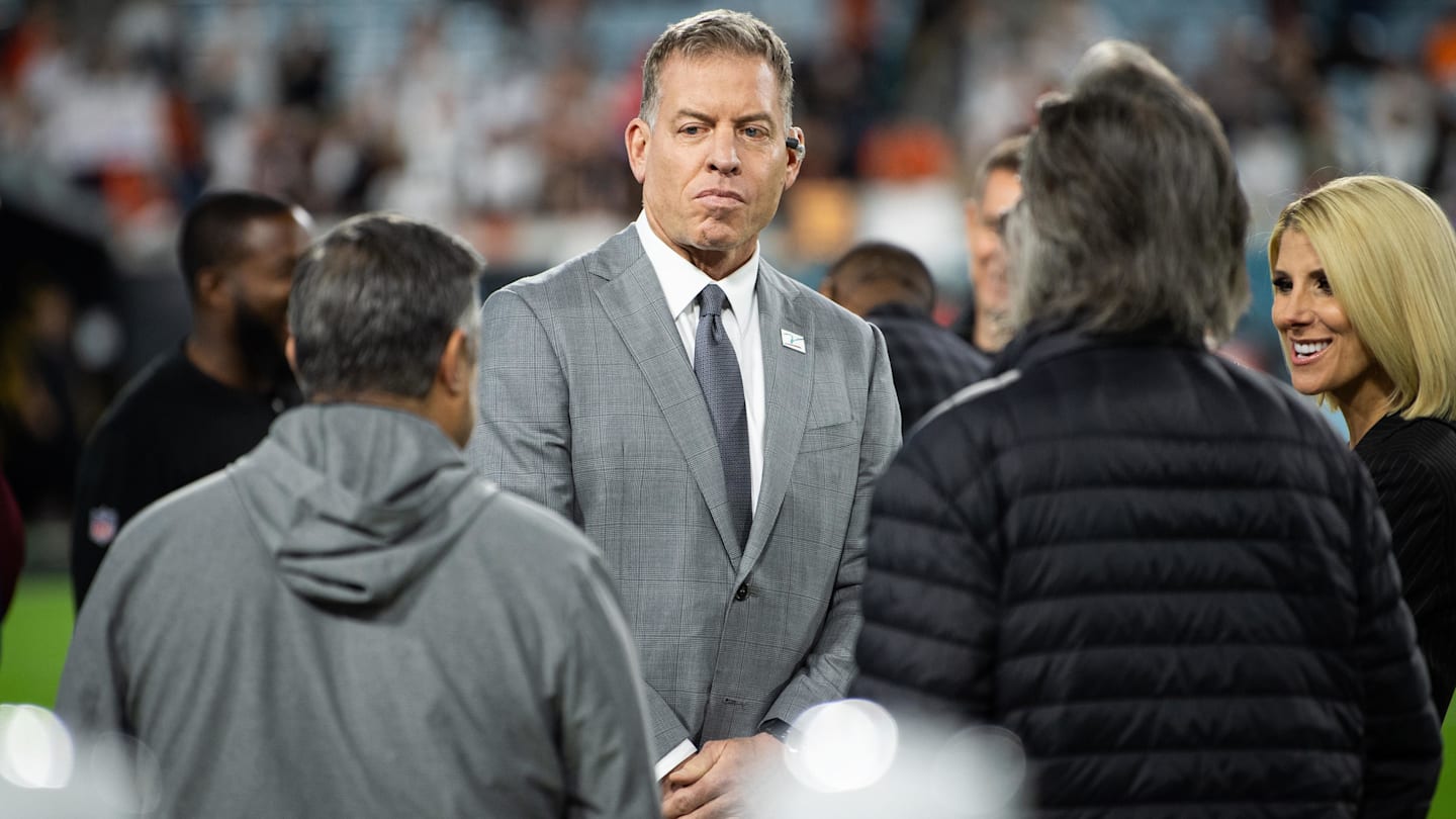NFL Legend Troy Aikman Reacts to Lane Kiffin's Move to Depart Ole Miss for LSU Tigers