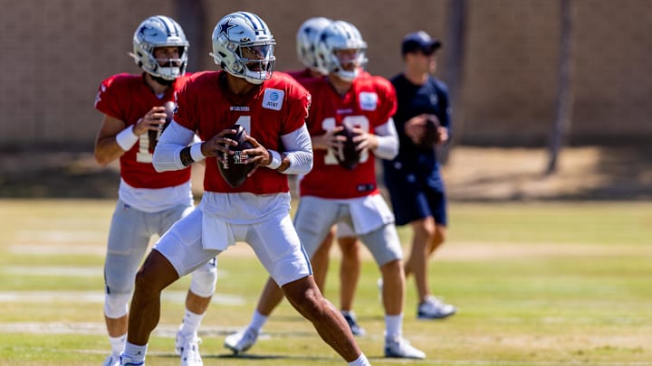 Aug 4, 2022; Oxnard, CA, USA; Dallas Cowboys quarterback Dak Prescott (4) runs a drill during