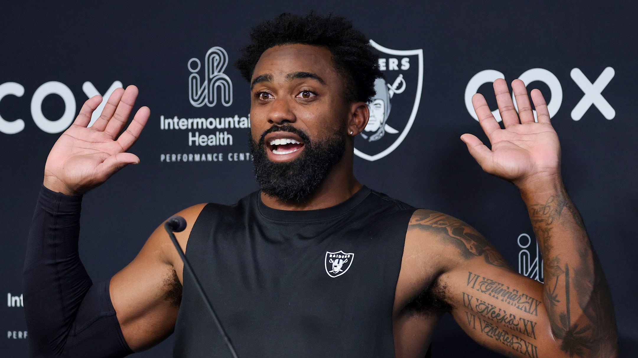 Raheem Mostert’s comments confirm Dolphins handed the Raiders a gift