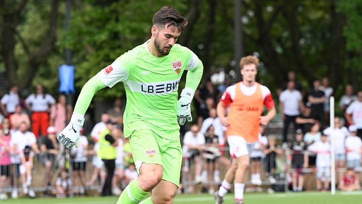 Dennis Seimen steht nach Verletzung vor dem Comeback Dennis Seimen steht nach Verletzung vor dem Comeback