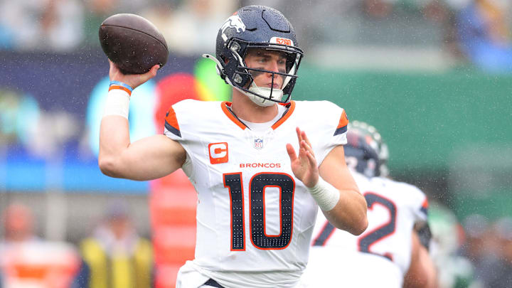 Denver Broncos v New York Jets