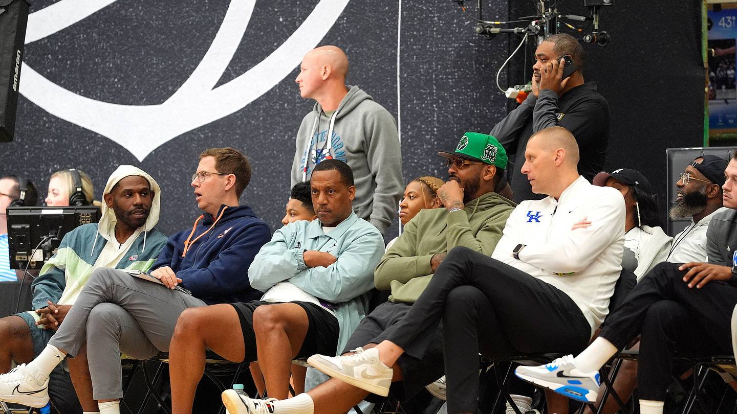 Mark Pope is in Memphis checking out Kentucky targets on the Nike EYBL circuit
