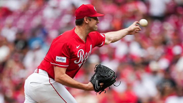 Jun 17, 2026; Cincinnati, Ohio, USA; Cincinnati Reds pitcher Nick Lodolo (40) throws against the New York Mets in the second inning at Great American Ball Park. Mandatory Credit: Aaron Doster-Imagn Images Jun 17, 2026; Cincinnati, Ohio, USA; Cincinnati Reds pitcher Nick Lodolo (40) throws against the New York Mets in the second inning at Great American Ball Park. Mandatory Credit: Aaron Doster-Imagn Images
