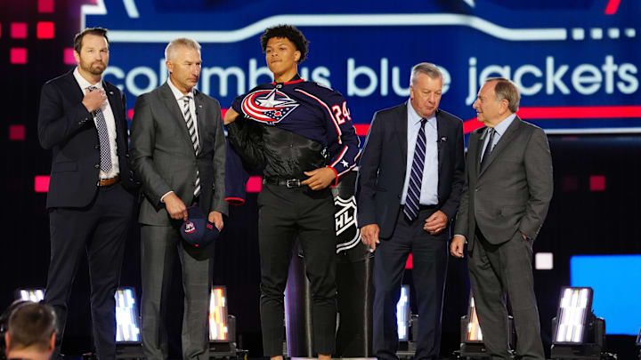 Jun 28, 2024; Las Vegas, Nevada, USA; Cayden Lindstrom is selected with the 4th overall pick in the first round of the 2024 NHL Draft by the Columbus Blue Jackets at The Sphere. Mandatory Credit: Stephen R. Sylvanie-Imagn Images Jun 28, 2024; Las Vegas, Nevada, USA; Cayden Lindstrom is selected with the 4th overall pick in the first round of the 2024 NHL Draft by the Columbus Blue Jackets at The Sphere. Mandatory Credit: Stephen R. Sylvanie-Imagn Images