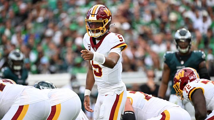 Sep 13, 2026; Philadelphia, Pennsylvania, USA; Washington Commanders quarterback Jayden Daniels (5) directs the offense against the Philadelphia Eagles during the first half at Lincoln Financial Field. Mandatory Credit: Eric Hartline Sep 13, 2026; Philadelphia, Pennsylvania, USA; Washington Commanders quarterback Jayden Daniels (5) directs the offense against the Philadelphia Eagles during the first half at Lincoln Financial Field. Mandatory Credit: Eric Hartline