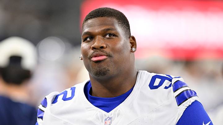 Dallas Cowboys defensive tackle Quinnen Williams (92) looks on in the first quarter against the New Orleans Saints at AT&T Stadium. 
