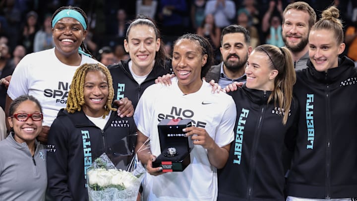 May 27, 2025; Brooklyn, New York, USA;  Golden State Valkyries forward Kayla Thornton (5) at Barclays Center. Mandatory Credit: Wendell Cruz-Imagn Images