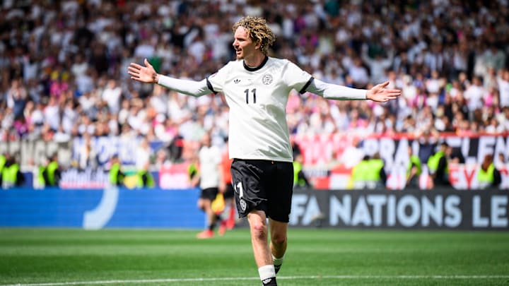 Was passiert mit meinem Vertrag in Stuttgart? Gedankenspiele von Nick Woltemade