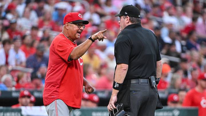Jun 5, 2026; St. Louis, Missouri, USA; Cincinnati Reds manager Terry Francona (77) argues with umpire Chris Conroy (98) after he was kicked out of the game during the first inning against the St. Louis Cardinals at Busch Stadium. Mandatory Credit: Jeff Curry-Imagn Images Jun 5, 2026; St. Louis, Missouri, USA; Cincinnati Reds manager Terry Francona (77) argues with umpire Chris Conroy (98) after he was kicked out of the game during the first inning against the St. Louis Cardinals at Busch Stadium. Mandatory Credit: Jeff Curry-Imagn Images