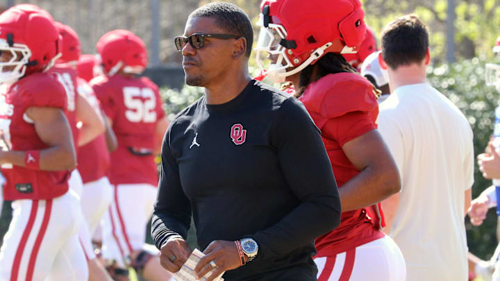 Oklahoma running backs coach Deland McCullough looks on during one of the Sooners' spring practices.