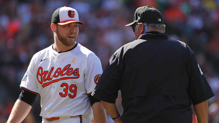 Sep 2, 2024; Baltimore, Maryland, USA; Baltimore Orioles pitcher Corbin Burnes (39) talks with umpire Hunter Wendelstedt after the second inning against the Chicago White Sox at Oriole Park at Camden Yards. Mandatory Credit: Mitch Stringer-Imagn Images Sep 2, 2024; Baltimore, Maryland, USA; Baltimore Orioles pitcher Corbin Burnes (39) talks with umpire Hunter Wendelstedt after the second inning against the Chicago White Sox at Oriole Park at Camden Yards. Mandatory Credit: Mitch Stringer-Imagn Images