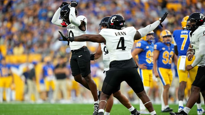 Pittsburgh Panthers host the Cincinnati Bearcats at Acrisure Stadium in 2023