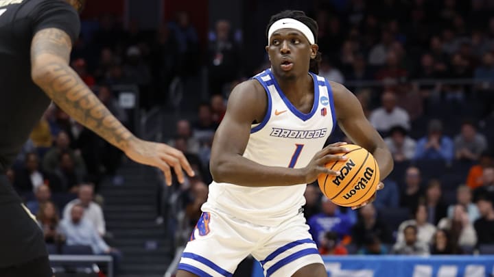 Boise State Broncos forward O'Mar Stanley.