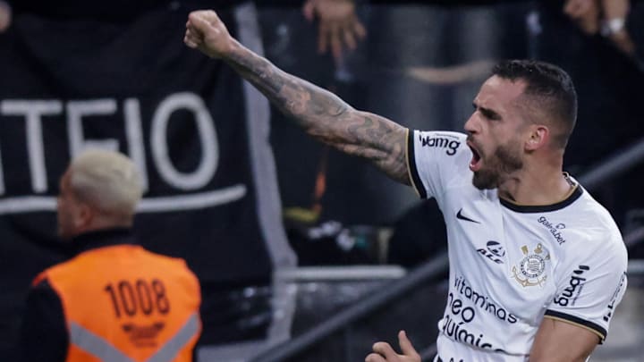 Meio-campista se lesionou em estreia do Timão no torneio continental Meio-campista se lesionou em estreia do Timão no torneio continental