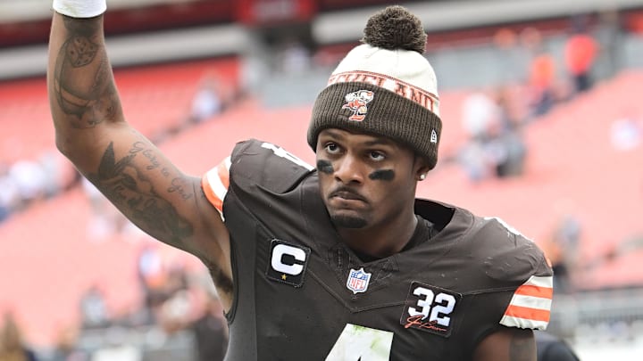 Deshaun Watson seems to be projected to play based on the Browns vs 49ers odds in Week 6.