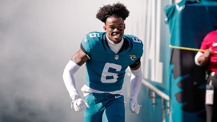 Dec 14, 2025; Jacksonville, Florida, USA;Jacksonville Jaguars cornerback Greg Newsome II (6) is introduced before the game against the New York Jets at EverBank Stadium. Mandatory Credit: Travis Register-Imagn Images