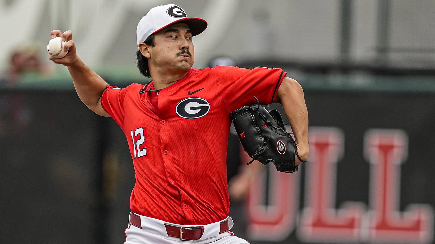 Updates on weather delay in Georgia-Texas College World Series opener