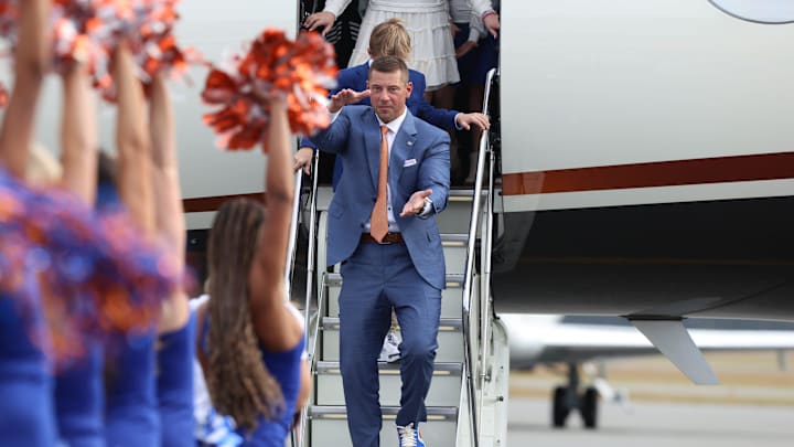 New UF head football coach Jon Sumrall and his family lands at University Air Center in Gainesville, FL on Monday, December 1, 2025. The coach will replace the recently fired Billy Napier. [Alan Youngblood/Gainesville Sun]
