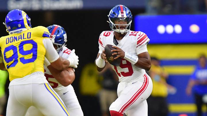 Sep 21, 2026; Inglewood, California, USA; New York Giants quarterback Jameis Winston (19) drops to throw during the first quarter against the Los Angeles Rams at SoFi Stadium. Sep 21, 2026; Inglewood, California, USA; New York Giants quarterback Jameis Winston (19) drops to throw during the first quarter against the Los Angeles Rams at SoFi Stadium.