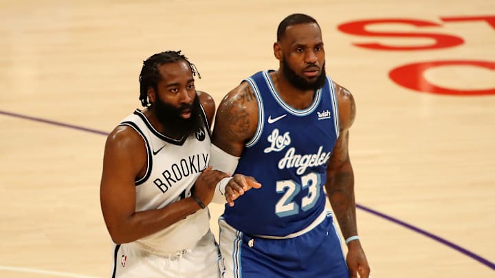 Nets y Lakers chocan este sábado en la jornada de navidad